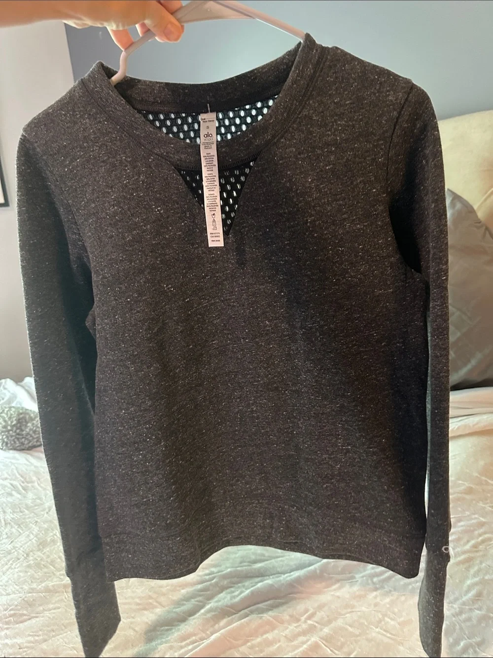 Alo Yoga Women’s Dark Heather Gray Pullover Sweater Small